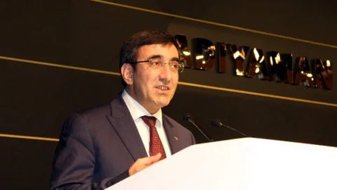 Kalkınma Bakanı Yılmaz'dan İş Dünyasına Çağrı