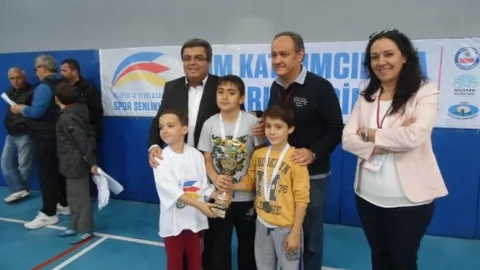 Nilüfer'de Spor Şenlikleri Devam Ediyor