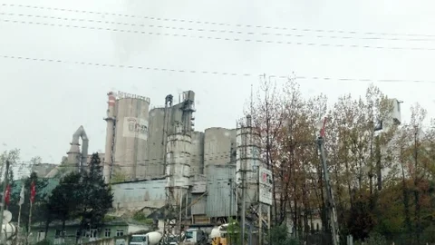 Ordu'da Çimento Fabrikasında Patlama Oldu