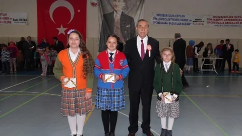 Gölbaşı'nda 23 Nisan Coşkusu