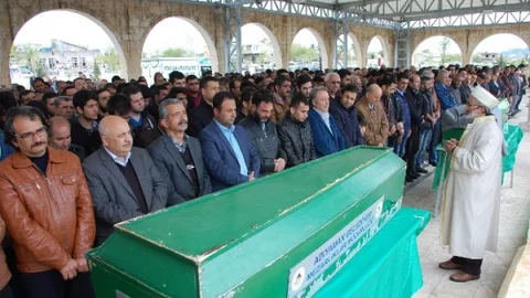 Yrd. Doç. Dr. Necmettin Ergül'ün Cenazesi