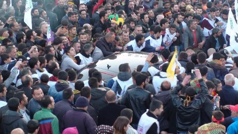 Selahattin Demirtaş Kartal'da Toplandı