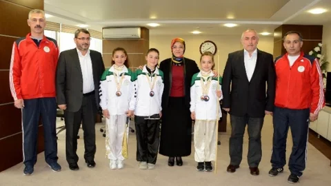 Meram'da Wushu Takımından Ziyaret