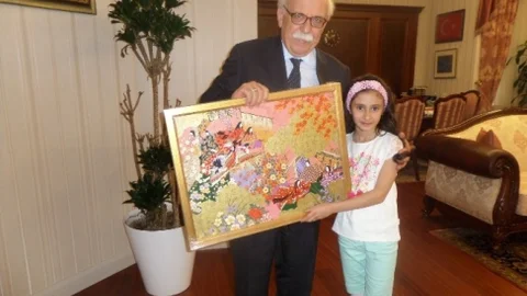 Van'da 3. Sınıf Öğrenci Bakan'ı Ziyaret Etti