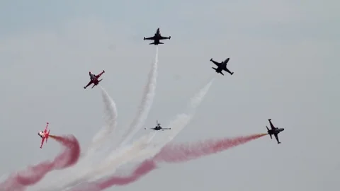 Çanakkale'de Türk Yıldızları Gösterisi