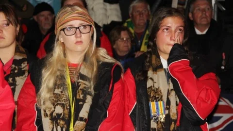 Anzaklar Gözyaşlarıyla Anıldı