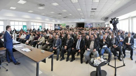 Gaziosmanpaşa'da Kentsel Dönüşüm Toplantısı