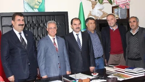 Prof. Dr. Çaha Erciş'te Çalışmalarını Sürdürüyor