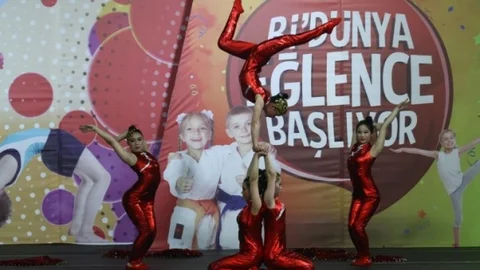 Kocaeli'de Akrobat Gösterisi