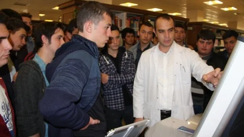 Bilecik'te Üniversite Ziyaretleri Sürüyor