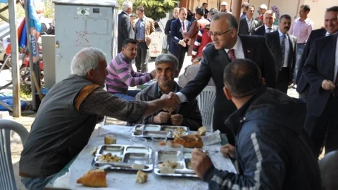Salihli'de Hayır Yemeği Etkinliği