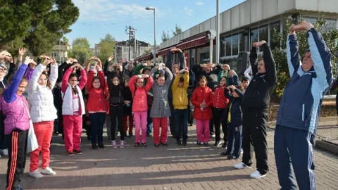 Körfez'de Sağlıklı Yaşam Yürüyüşü