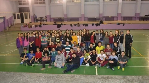 Eskişehir Halk Oyunları Ekibi Hedef Büyüttü