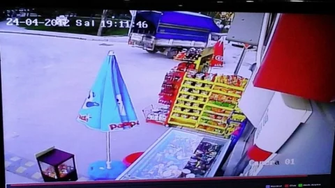 Eskişehir'de Kamyonet Kazası