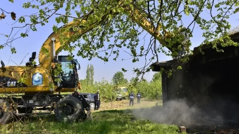 Yıldırım'daki Metruk Binalar Yıkılıyor
