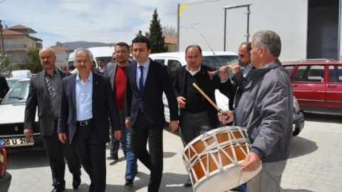 Mustafa Köse Korkuteli'nde Seçim Çalışmaları Yürütüyor