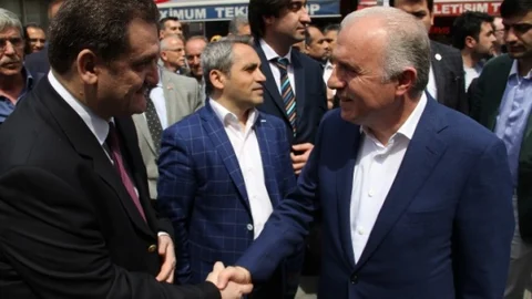 AK Parti İstanbul'dan Etkili Yürüyüş