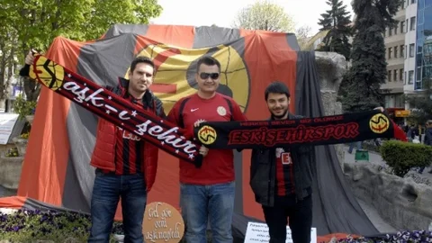 Hüsnü Petek'in Eskişehirspor Tutkusu