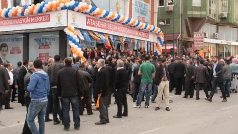 AK Parti Ataşehir Seçim Koordinasyon Merkezi Açıldı