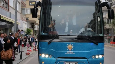 Lütfi Elvan'ın Seçim Ofisi Açıldı