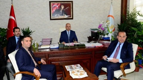 Adana'da Tarım ve Hayvancılığa Destek Devam Ediyor