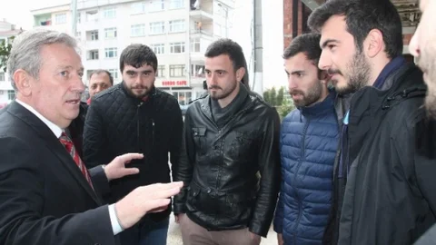 Trabzon'da Haluk Pekşen Açıklama Yaptı