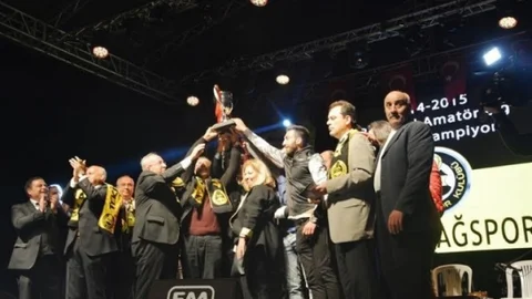 Tekirdağspor Şampiyonluk Sevinci Yaşadı