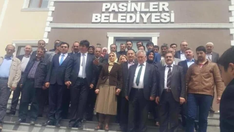 Zehra Taşkesenlioğlu Pasinler'de Destek Aradı