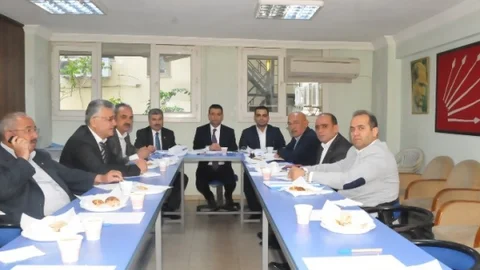 CHP Adana İlçe Başkanları Seçim İçin Toplandı