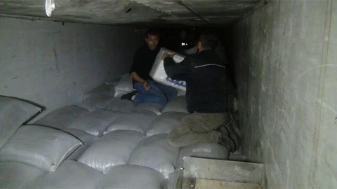 Aksaray'da Kaçak Sigara Operasyonu