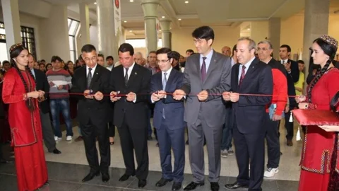 Büyük Selçuklu Sergisi Aşkabat'ta Açıldı