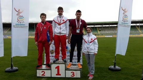 Hakkari'li Tarık Dünya Şampiyonu Oldu