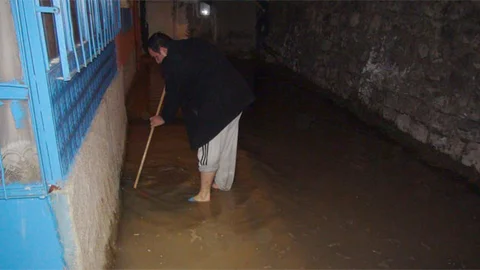 Yozgat'ta Su Şebekesi Patladı