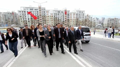 İzmirli Şehit Pilotun Adı Sokakta Yaşayacak