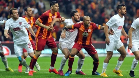 Galatasaray 3 Ay Sonra Kalesini Gole Kapatmayı Başardı