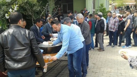 Çınarcık Köyü'nde Hayır Yemeği Yapıldı
