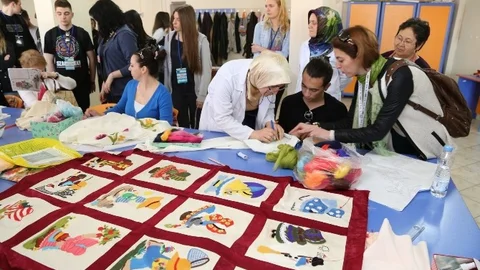 Gebze'de Avrupa'dan Genç Ziyaretçiler