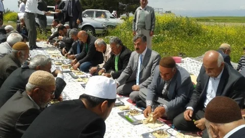 Kırmacık Köyü'nde Şükür Duası Yapıldı