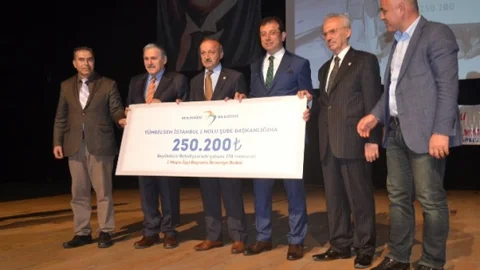 Beylikdüzü'nde 1 Mayıs İkramiyesi Verildi