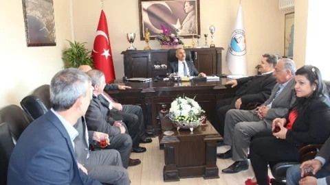 Arsuz'da Esnaf ve Dernek Temsilcileriyle Toplantı