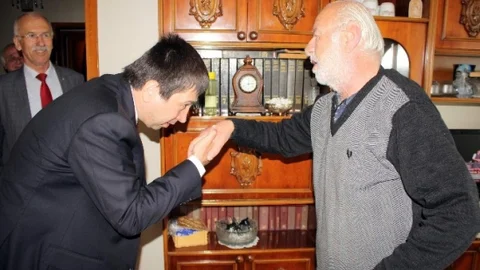 Cide'de Eski Başkan Ziyareti