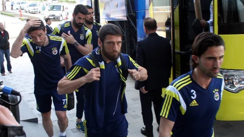 Fenerbahçe Bursa'ya Geldi, Taraftar Yoktu