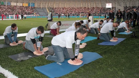 Beşiktaş'ta Kalp Duruşu Eğitimi Verildi