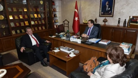 Trabzon'da CHP Adayları TTSO'yu Ziyaret Etti