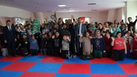 Şahinbey'de Sporla Obeziteyle Mücadele