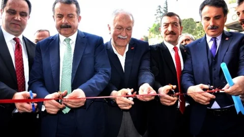 CHP Giresun'da Yürüyüş Düzenledi