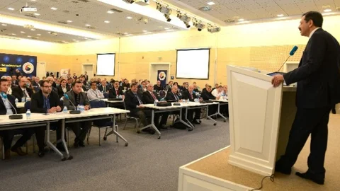 Antalya'da Meclis Üyelerine Eğitim Verildi