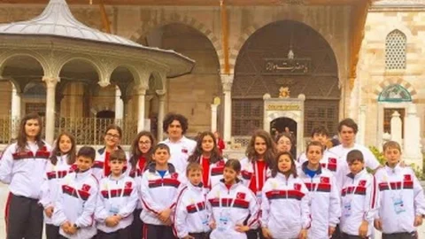 Kayseri Yüzücüler Rumi Oyunları'nda Başarı Elde Etti