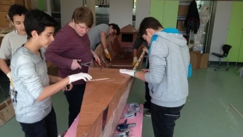 Terakkili Öğrenciler Barış İçin Kürek Çekiyor