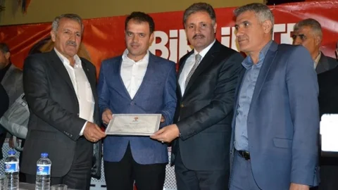 Mustafa Şahin: Biz Dua İçin Çalışıyoruz